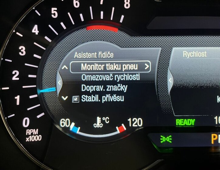 Ford S-MAX MPV 2,5 l 140 kw