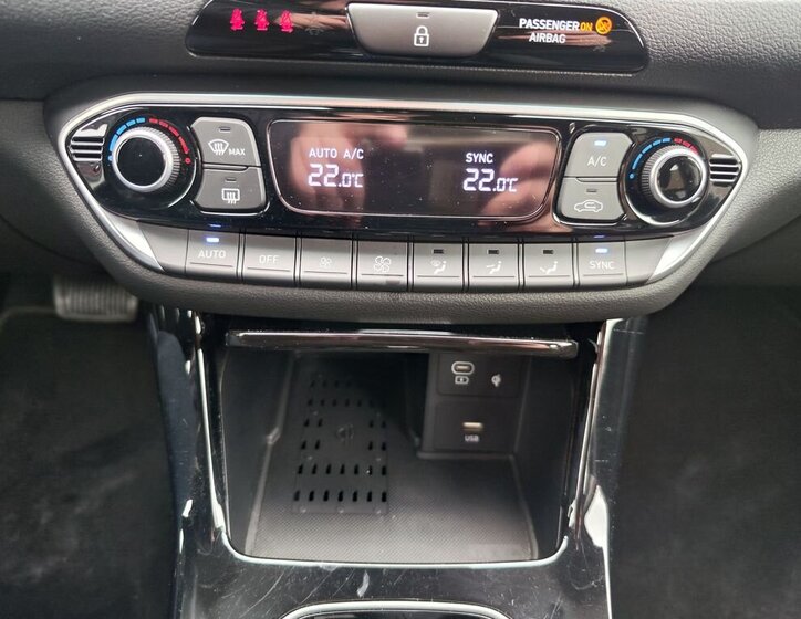 Hyundai i30 Kombi 1,5 l 103 kw