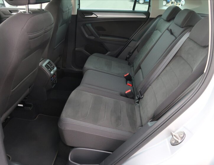 Volkswagen Tiguan Kombi 1,5 l 110 kw