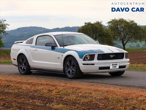 Ford Mustang Kupé 4,6 l 224 kw