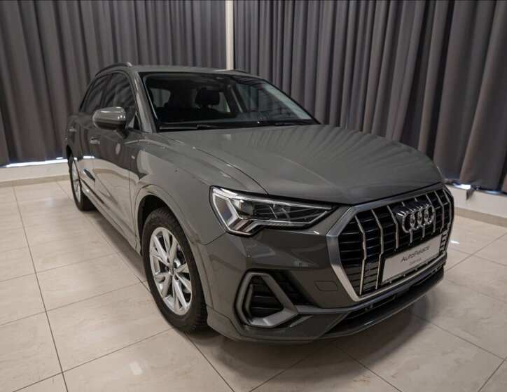 Audi Q3 SUV / Terénní 1,5 l 110 kw