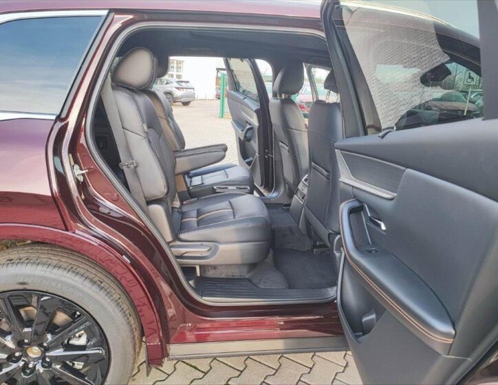 Mazda CX-80 SUV / Terénní 3,3 l 187 kw