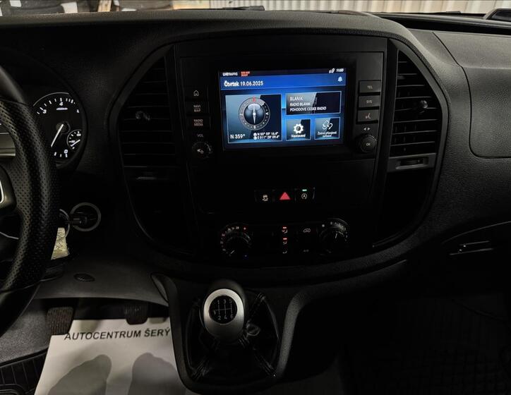 Mercedes-Benz Vito 22