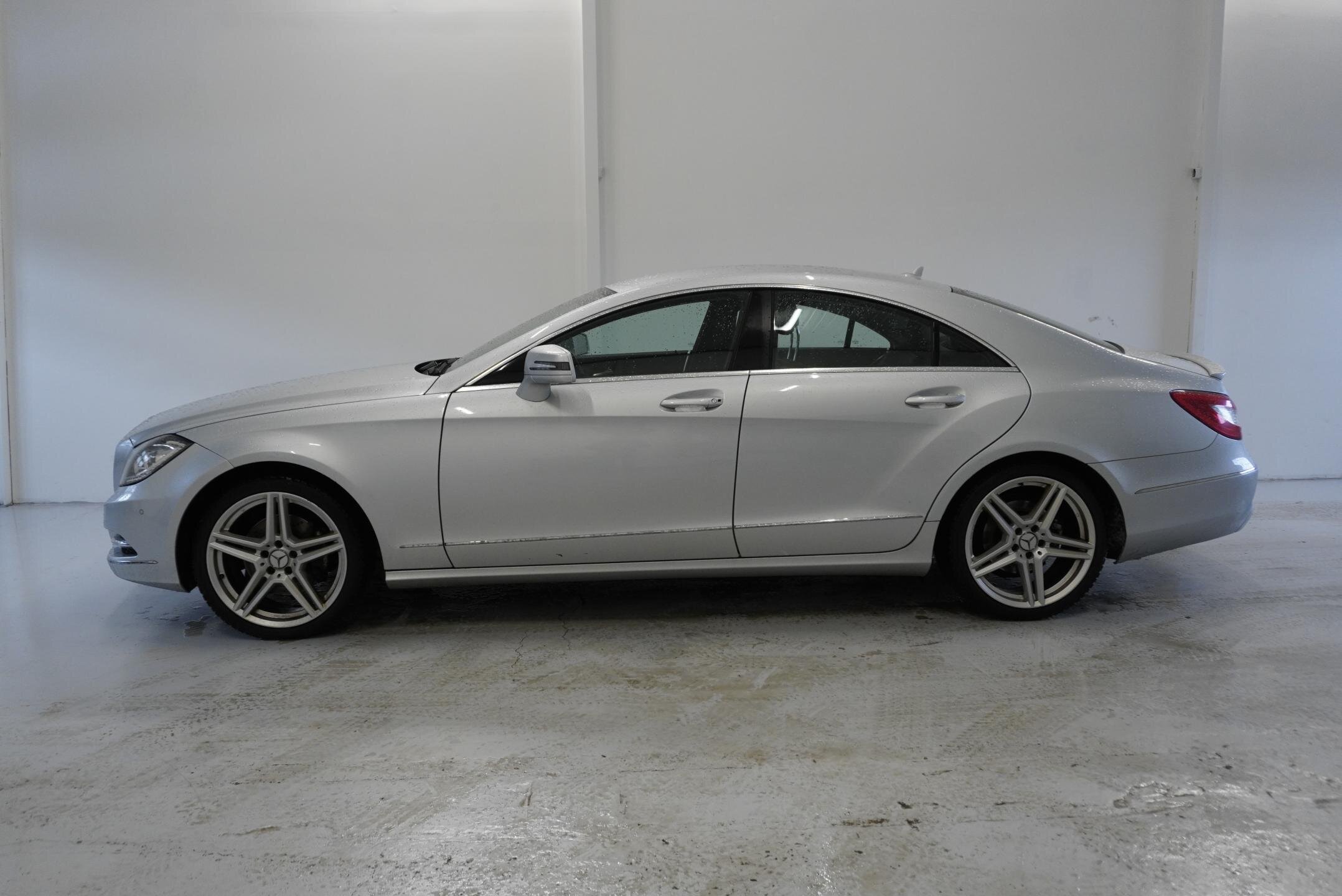 Mercedes-Benz CLS Sedan 3,5 l 225 kw