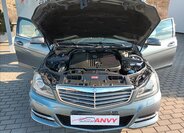 Mercedes-Benz Třídy C Kombi 2,1 l 100 kw