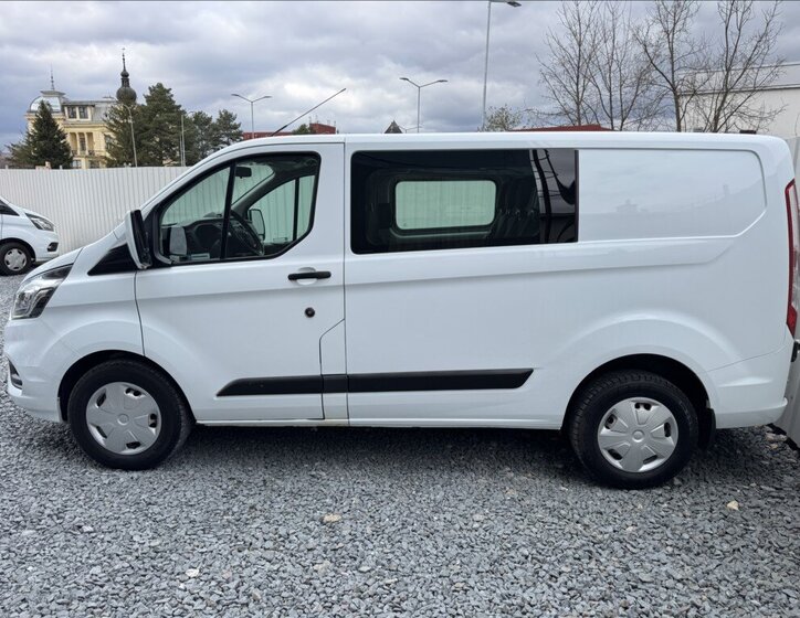 Ford Transit Custom Kombi 2,0 l 96 kw