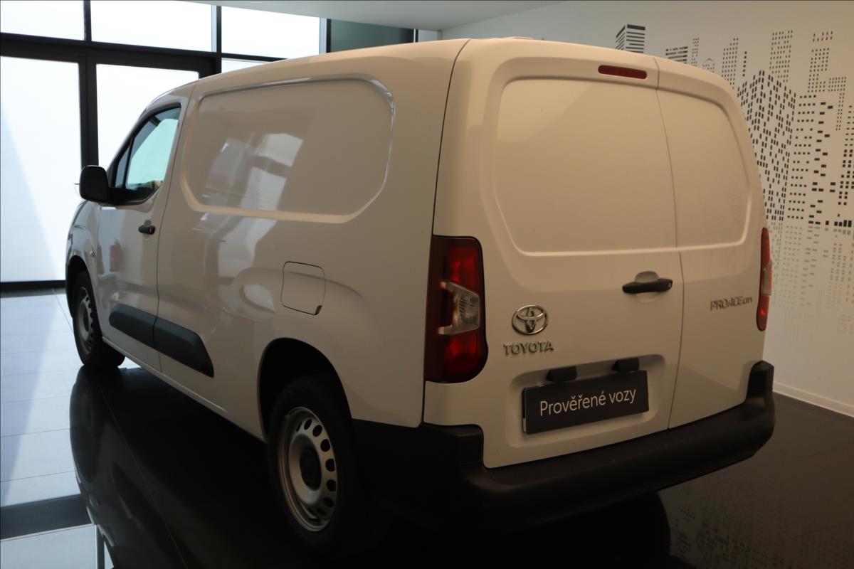 Toyota ProAce City