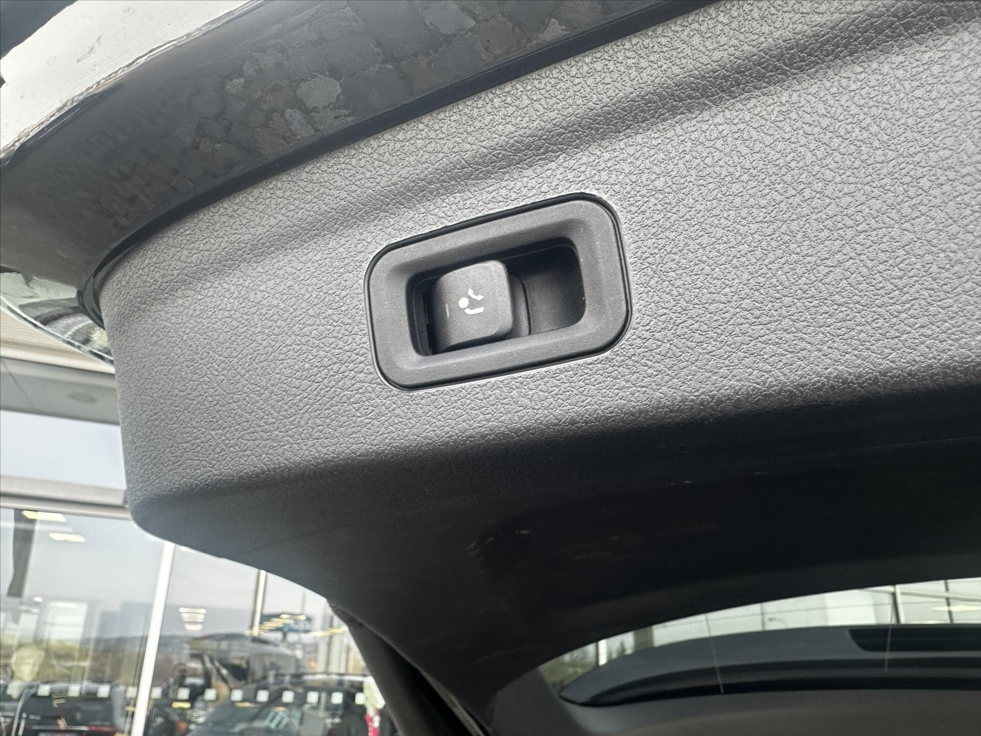 Mercedes-Benz GLE SUV / Terénní 2,0 l 143 kw