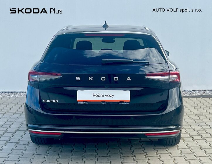 Škoda Superb 10