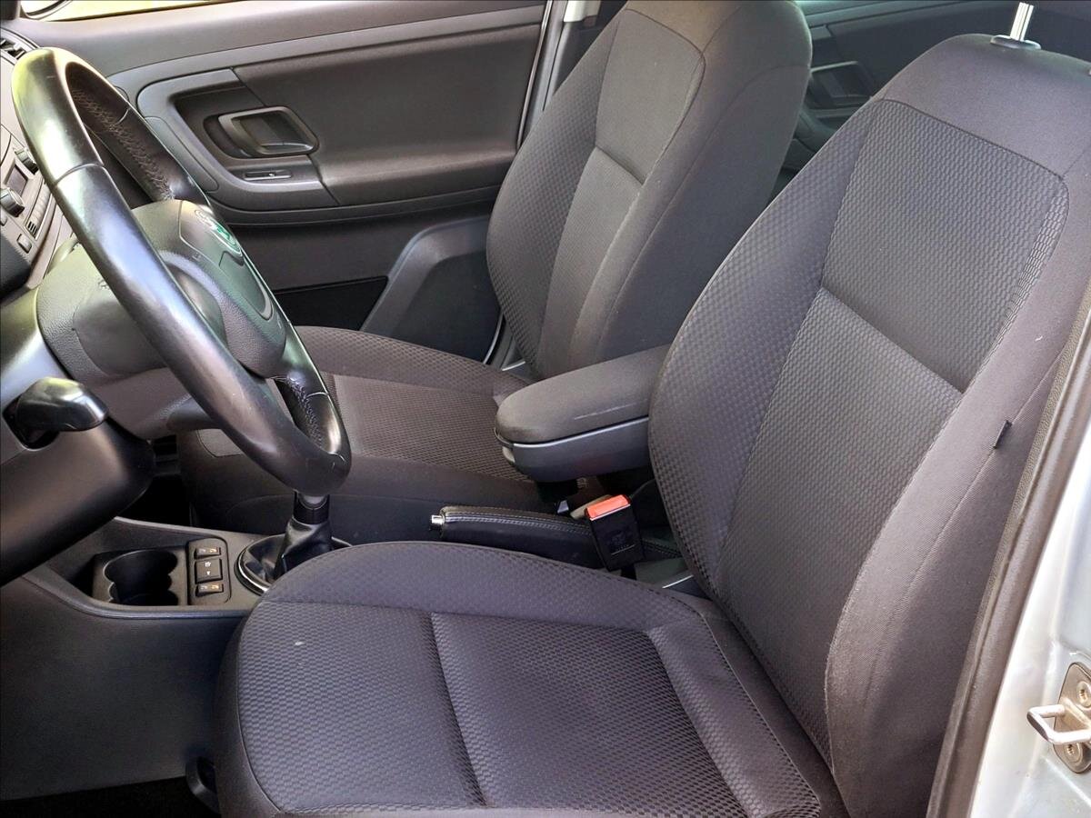 Škoda Roomster MPV 1,2 l 63 kw