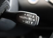 Toyota C-HR SUV 1,8 l 72 kw