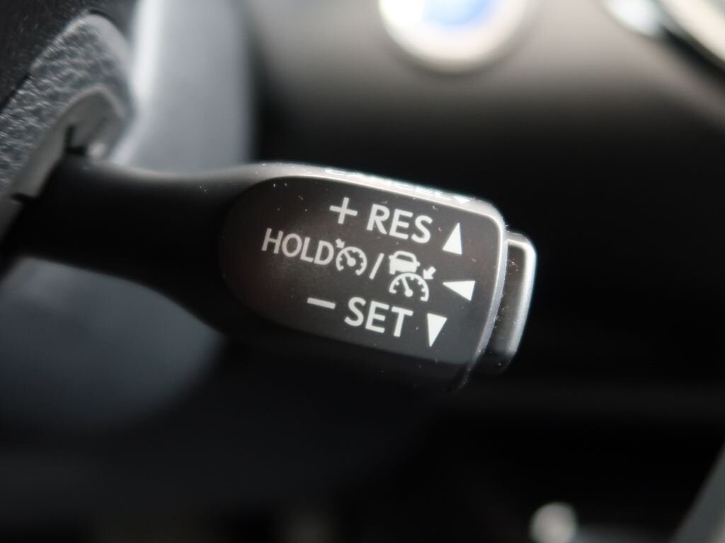 Toyota C-HR SUV 1,8 l 72 kw