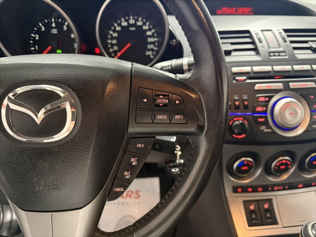 Mazda 3 Hatchback 1,6 l 77 kw