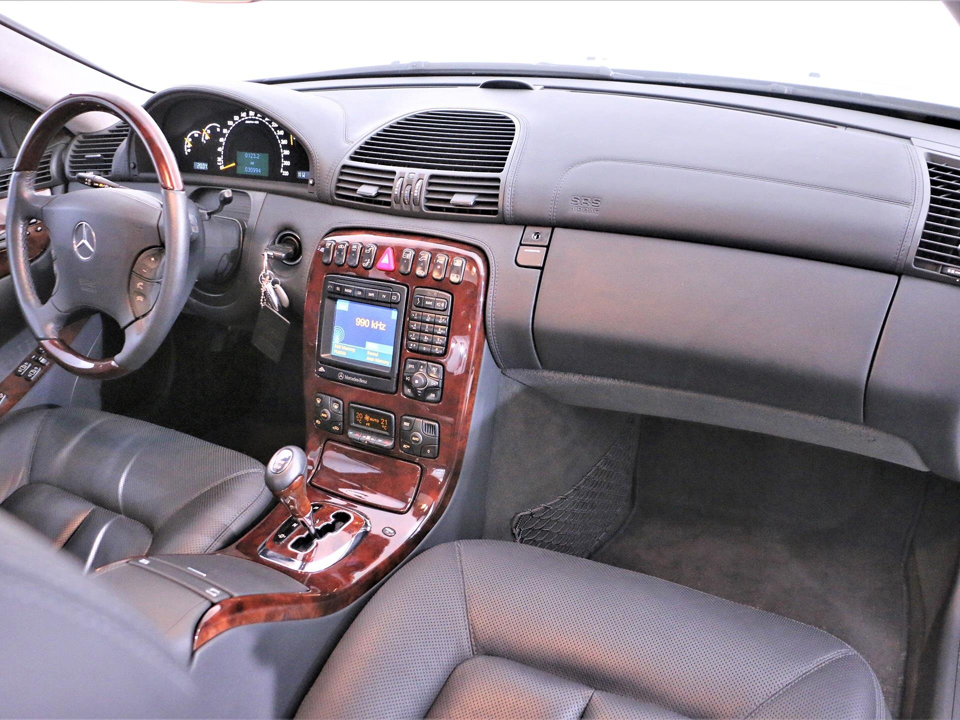 Mercedes-Benz CL Kupé 5,4 l 265 kw