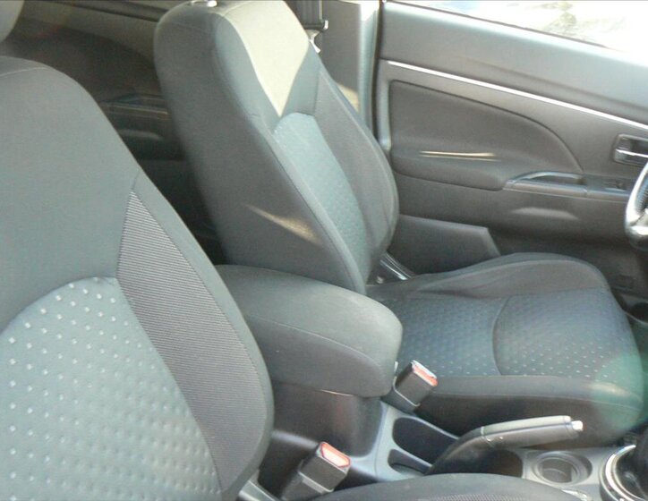 Mitsubishi ASX SUV 1,8 l 110 kw