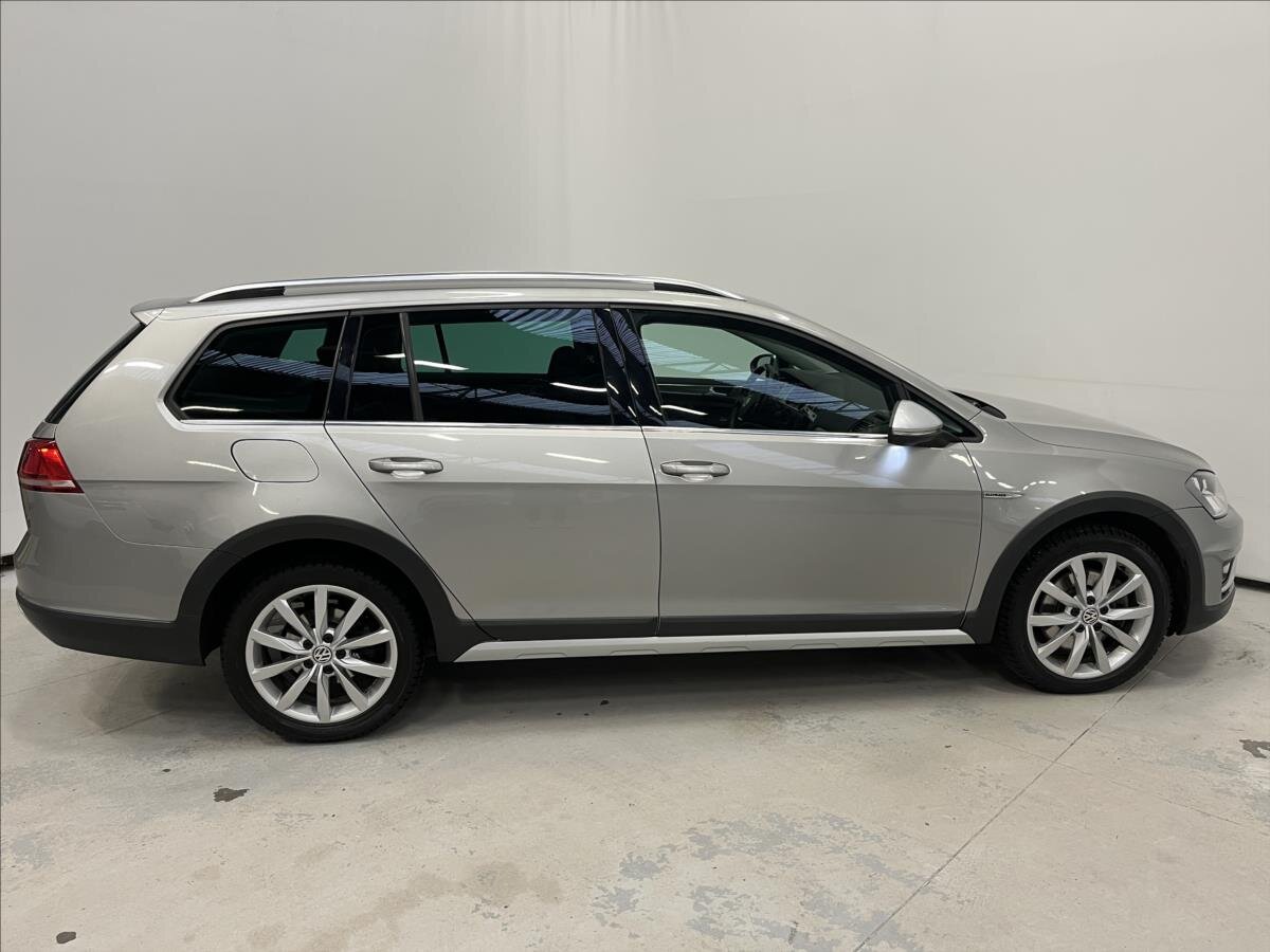 Volkswagen Golf Kombi 2,0 l 135 kw