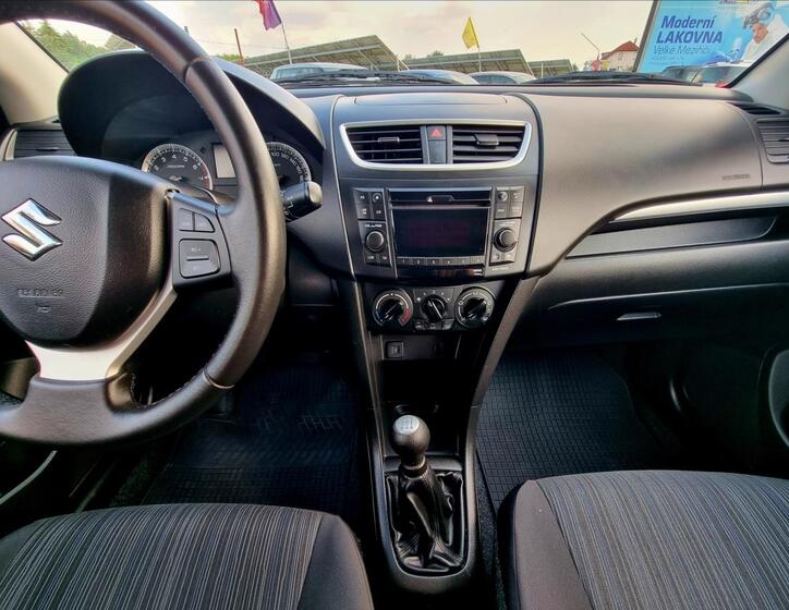 Suzuki Swift 15