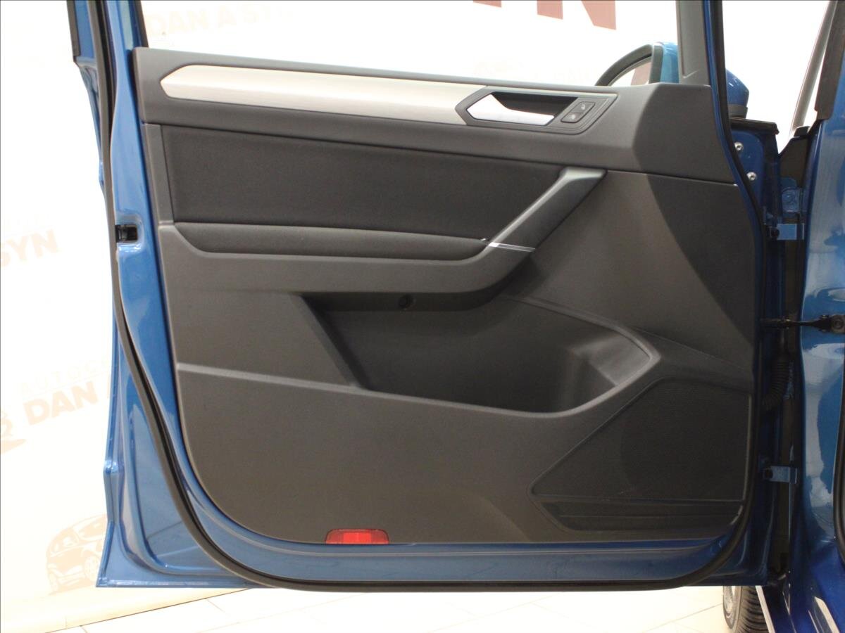 Volkswagen Touran MPV 1,2 l 81 kw