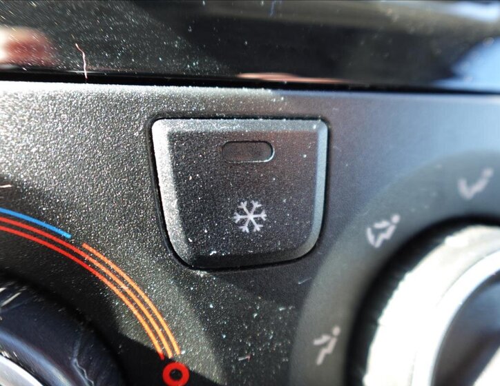 Peugeot Boxer Ostatní 2,2 l 121 kw