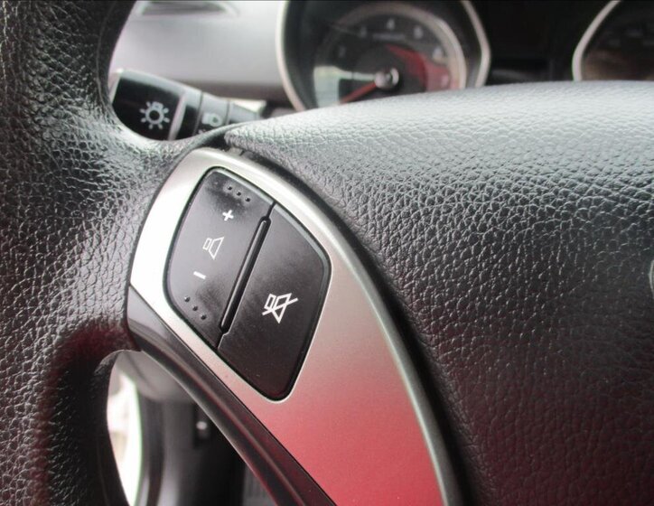 Hyundai i30 Hatchback 1,6 l 88 kw