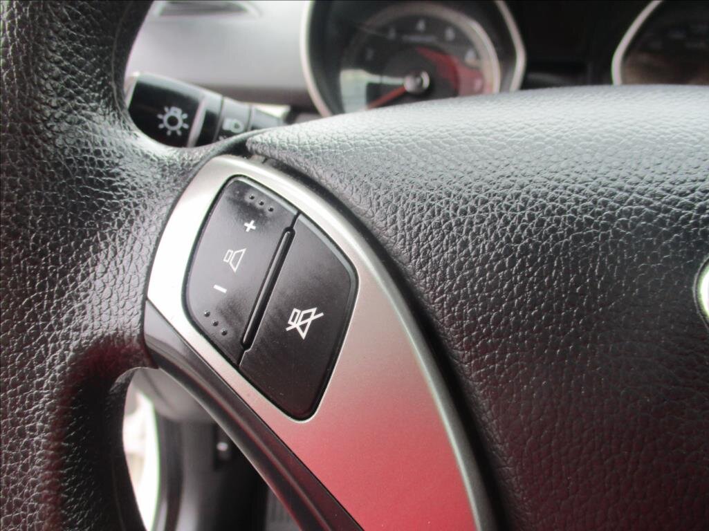 Hyundai i30 Hatchback 1,6 l 88 kw