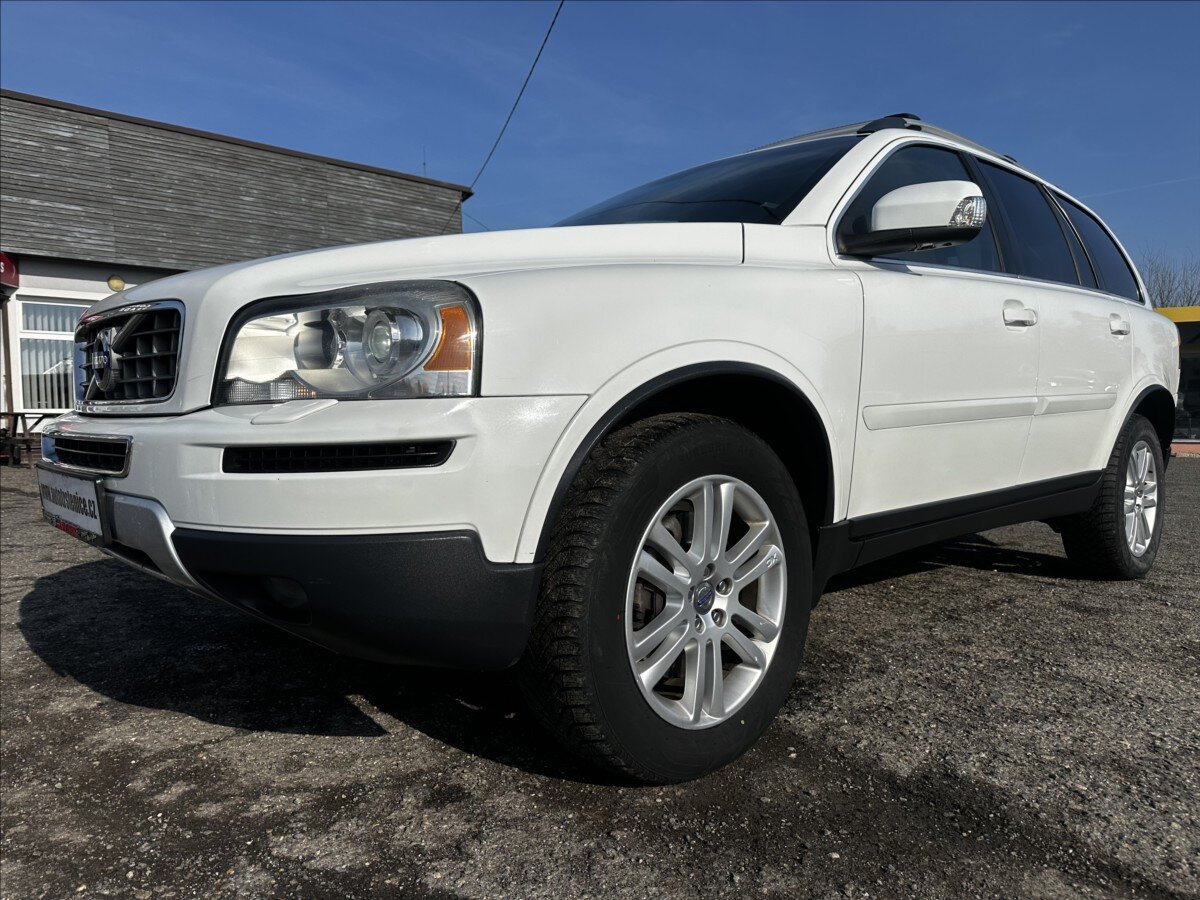 Volvo XC90 SUV / Terénní 2,4 l 136 kw