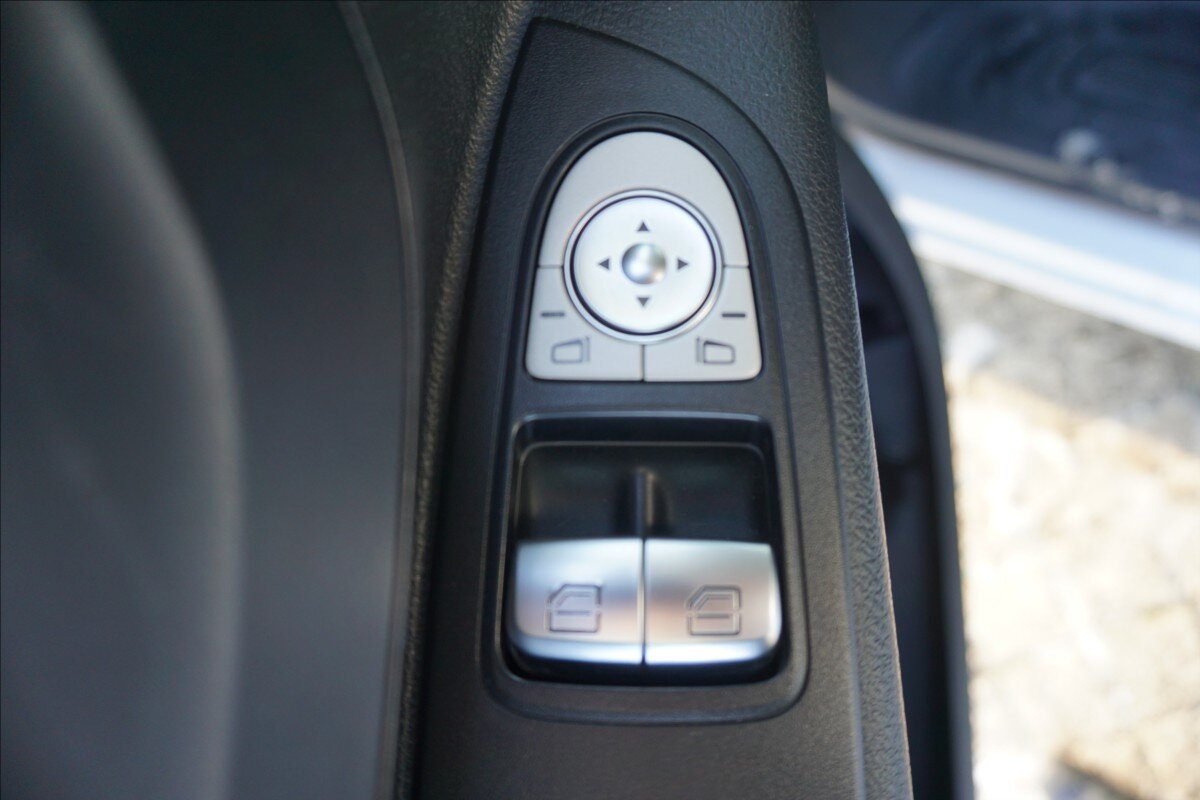 Mercedes-Benz Vito VAN-Minibus 2,1 l 120 kw