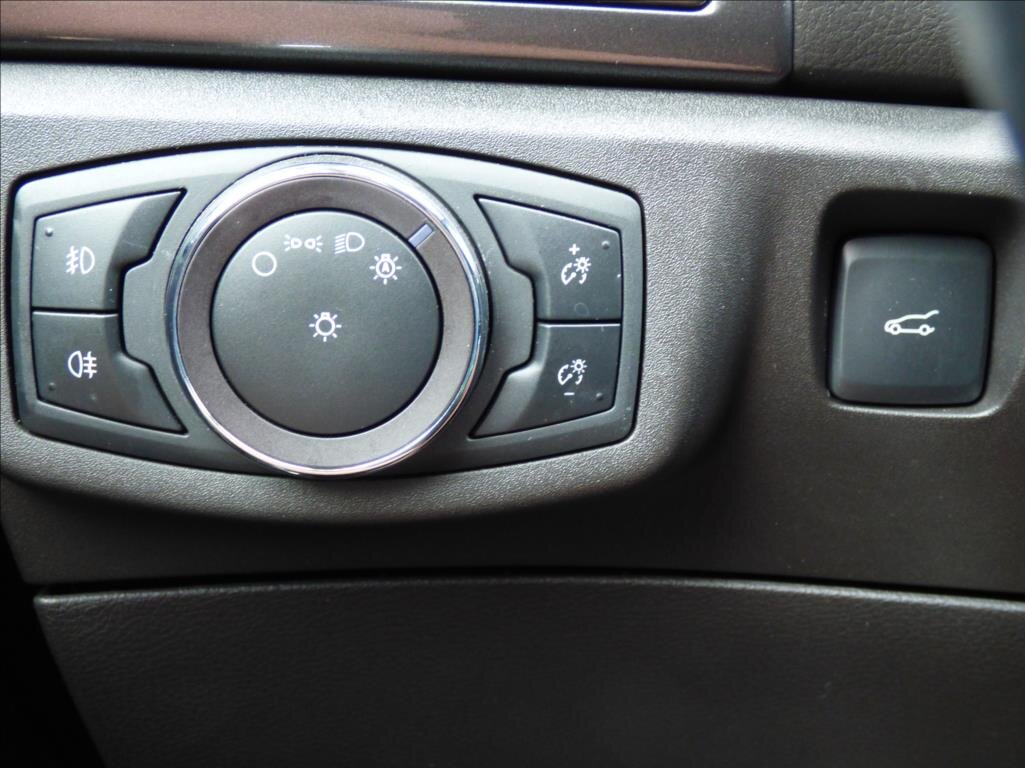 Ford Mondeo Kombi 2,0 l 110 kw