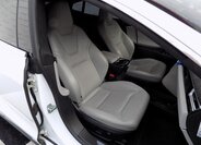 Tesla Model S 18