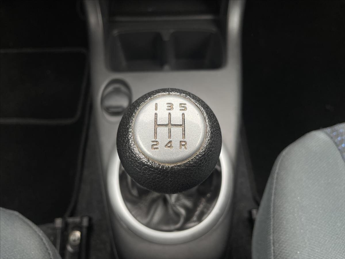 Suzuki Swift Hatchback 1,3 l 67 kw