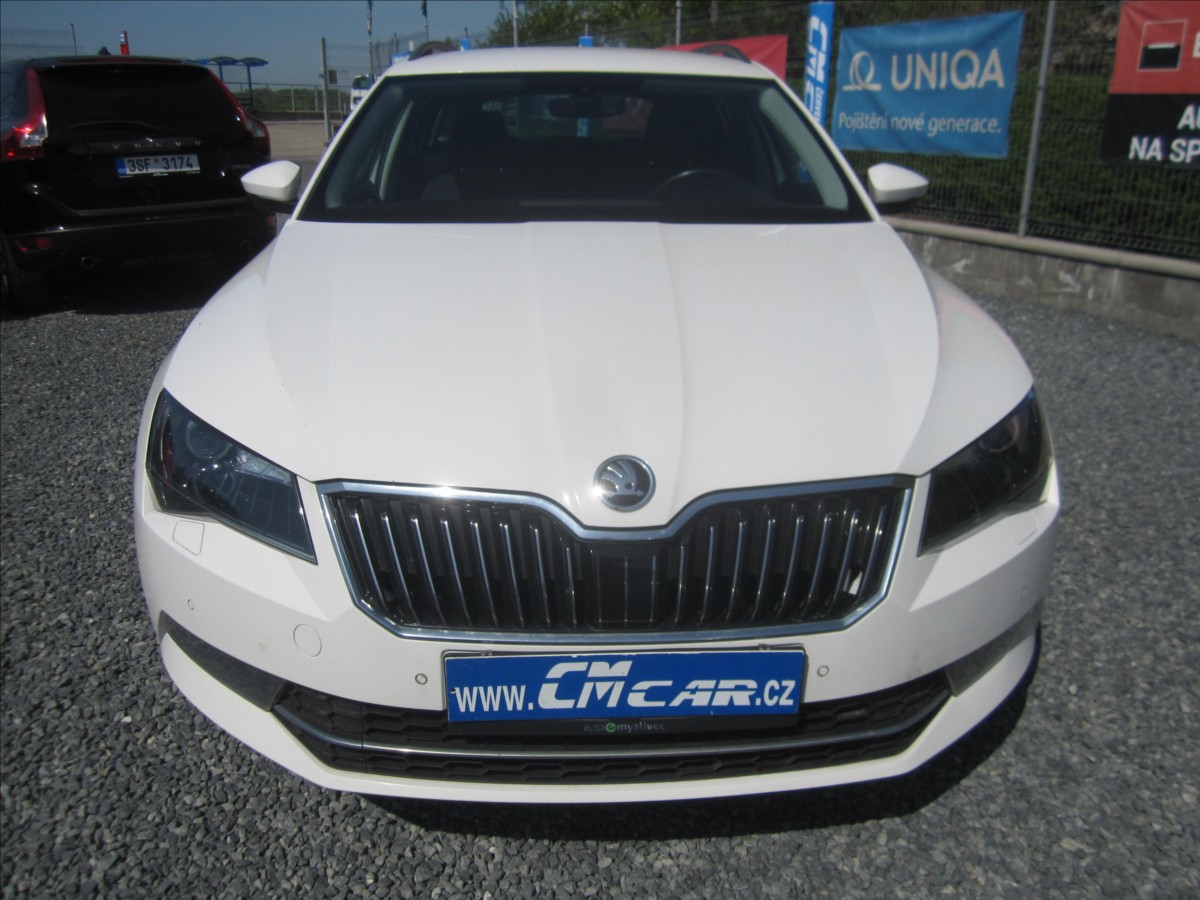 Škoda Superb
