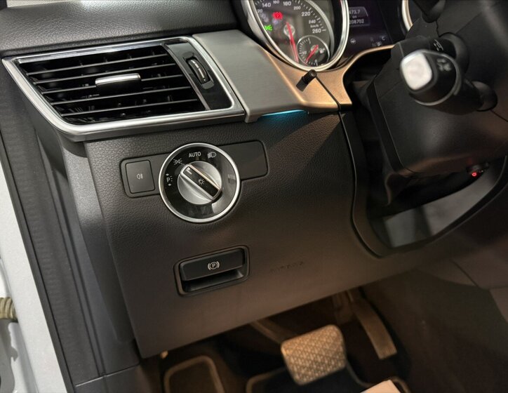 Mercedes-Benz GLE SUV / Terénní 4,7 l 335 kw