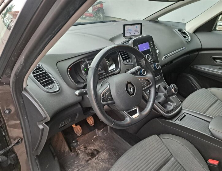 Renault Grand Scénic MPV 1,8 l 88 kw