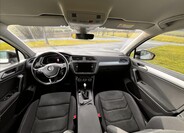 Volkswagen Tiguan 5