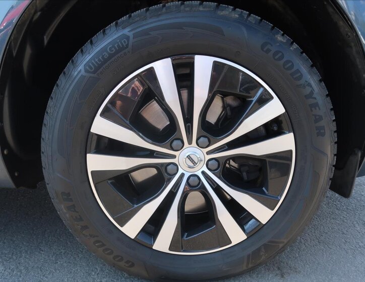 Volvo XC60 SUV / Terénní 2,0 l 145 kw