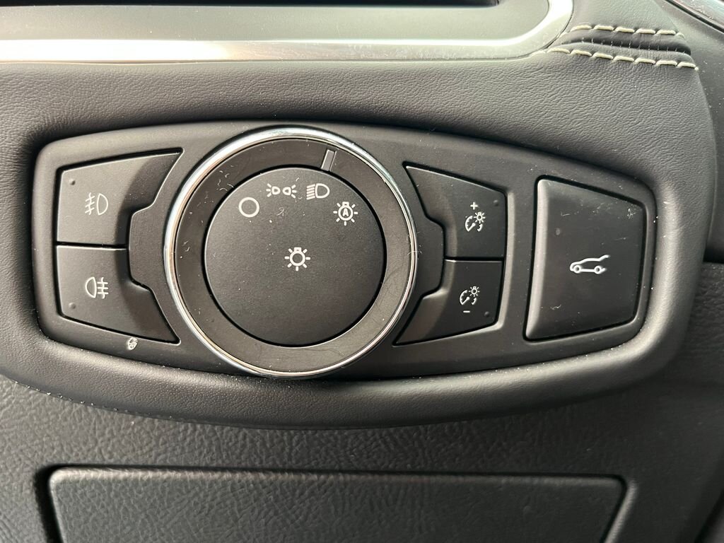 Ford S-MAX MPV 2,5 l 140 kw