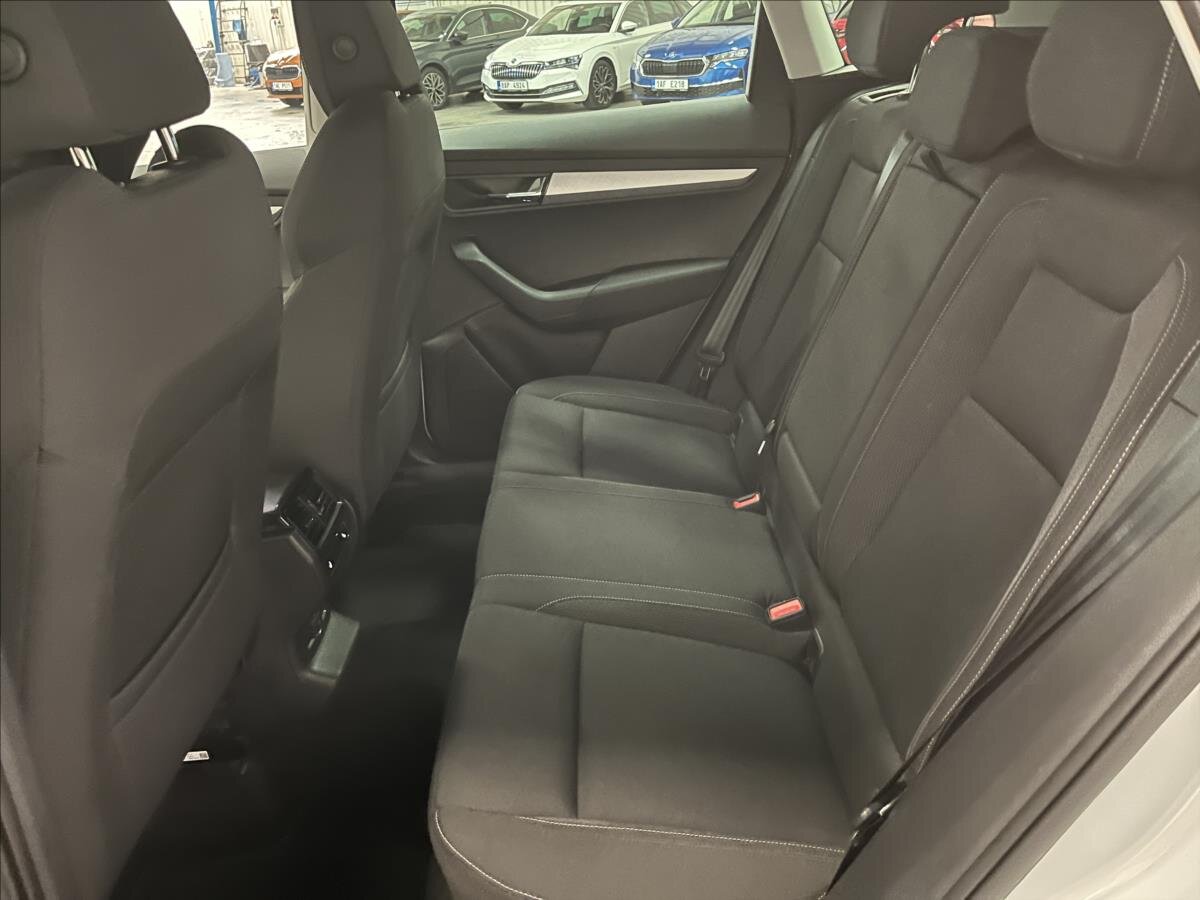 Škoda Karoq SUV / Terénní 1,5 l 110 kw