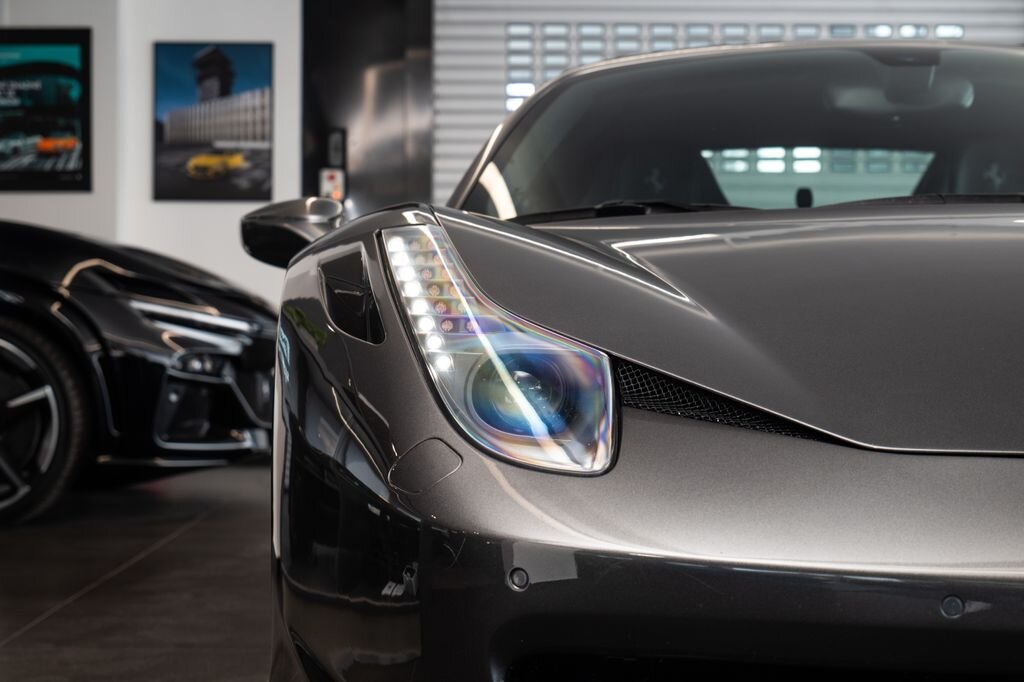 Ferrari 458 Kupé 4,5 l 416 kw