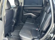 Mitsubishi Outlander 11