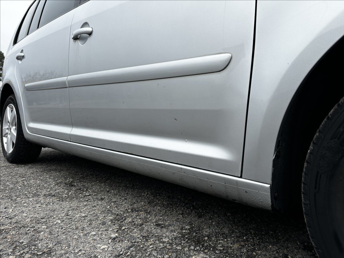 Volkswagen Touran MPV 2,0 l 110 kw