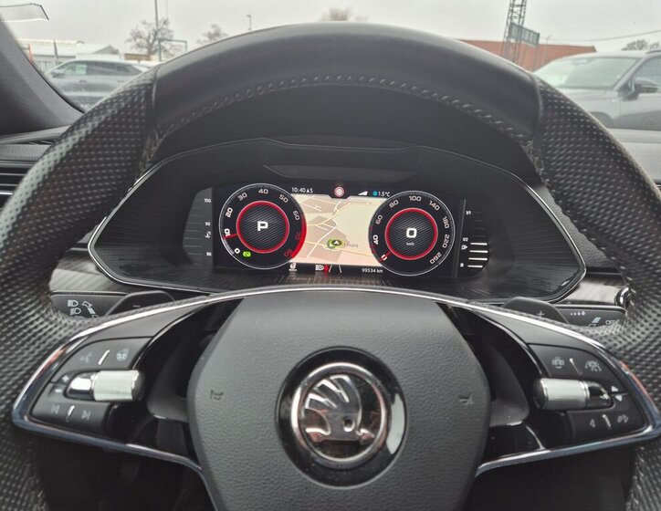 Škoda Superb Sedan / Limuzína 2,0 l 140 kw