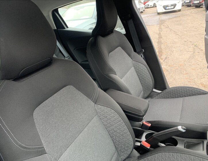 Renault Clio Hatchback 999,0 67 kw