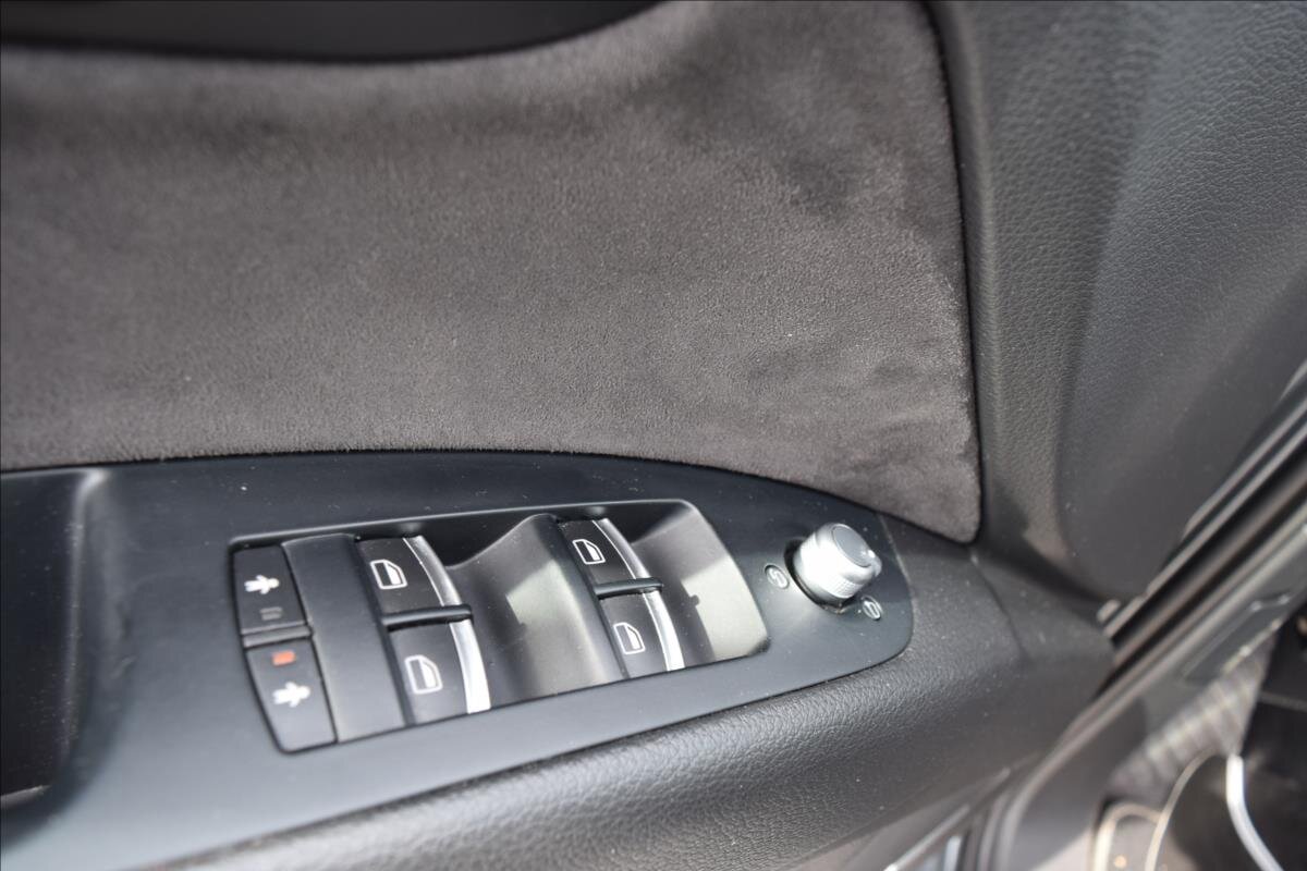 Audi Q7 SUV / Terénní 3,0 l 180 kw