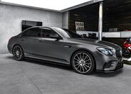 Mercedes-Benz Třídy E 4