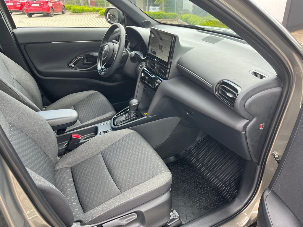 Toyota Yaris Cross SUV / Terénní 1,5 l 68 kw
