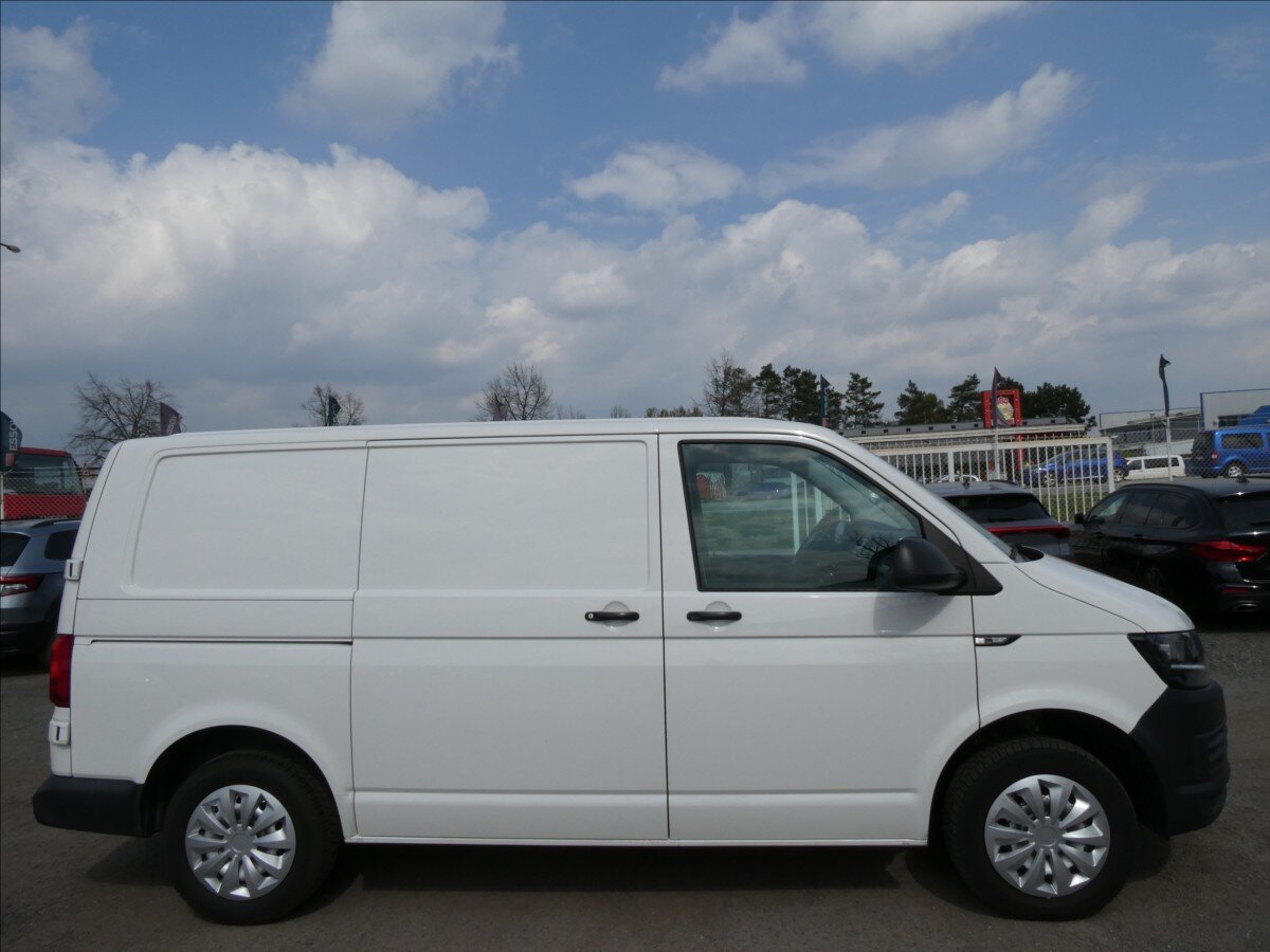 Volkswagen Transporter Skříň 2,0 l 75 kw