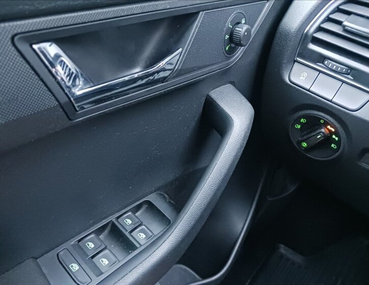 Škoda Fabia Kombi 999,0 70 kw