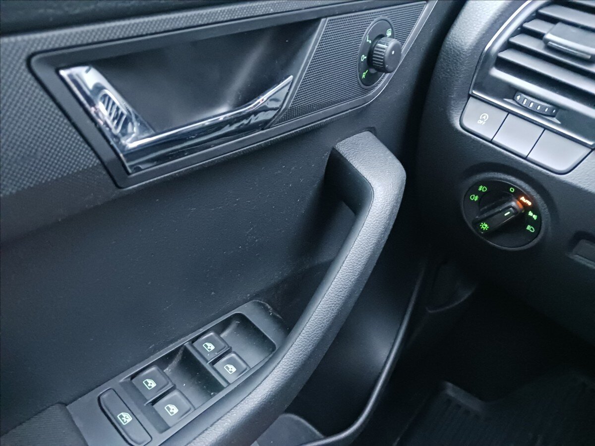 Škoda Fabia Kombi 999,0 70 kw