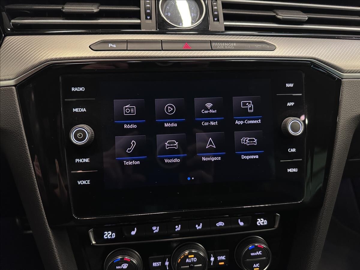 Volkswagen Passat Sedan / Limuzína 2,0 l 162 kw