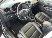 Volkswagen Golf Kombi 2,0 l 103 kw